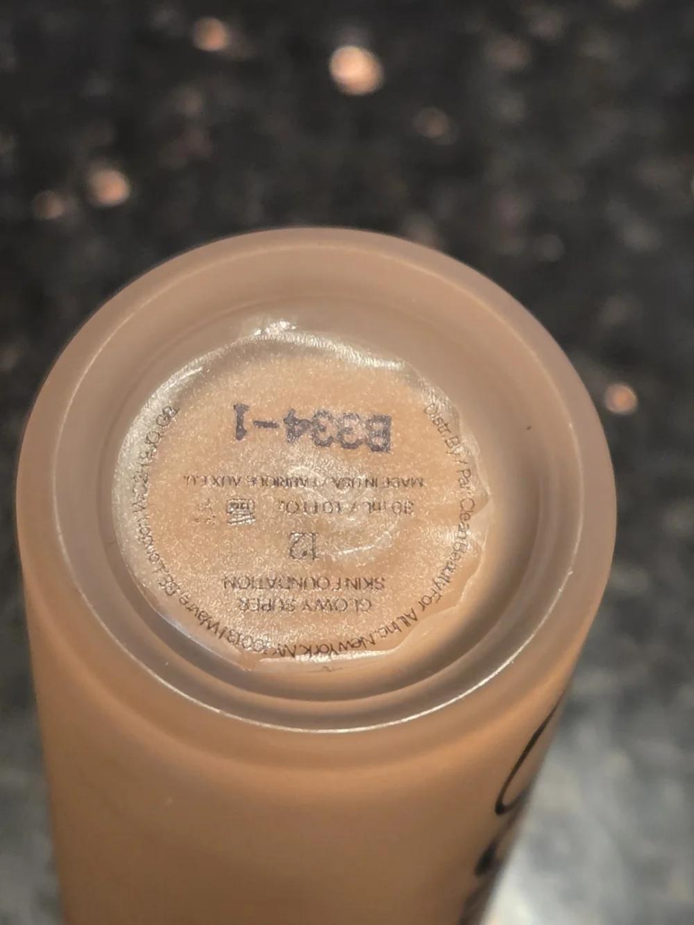 Saie Glowy Super Skin Foundation